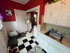 12 Craigie Ter, Unit #2 in Somerville, MA - Building Photo - Building Photo