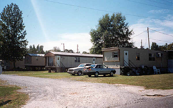 Pasour Mobile Home Park in Dallas, NC - Building Photo