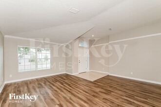 5825 100th Ave E in Parrish, FL - Foto de edificio - Building Photo