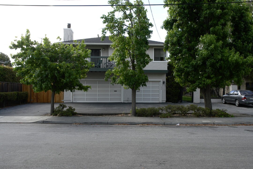 1602-1604 Silver Ave in Redwood City, CA - Building Photo