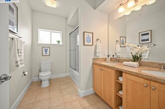 1186 Walker Ave in Walnut Creek, CA - Building Photo - Building Photo