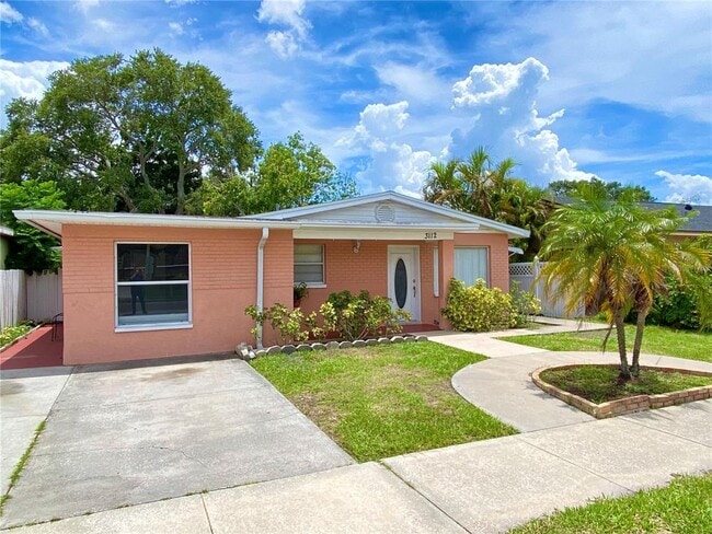 property at 3112 W Tampa Bay Blvd