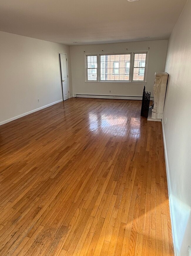 79 Paterson St in Jersey City, NJ - Building Photo - Building Photo