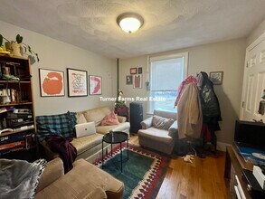 309 Highland Ave, Unit A in Somerville, MA - Building Photo - Building Photo