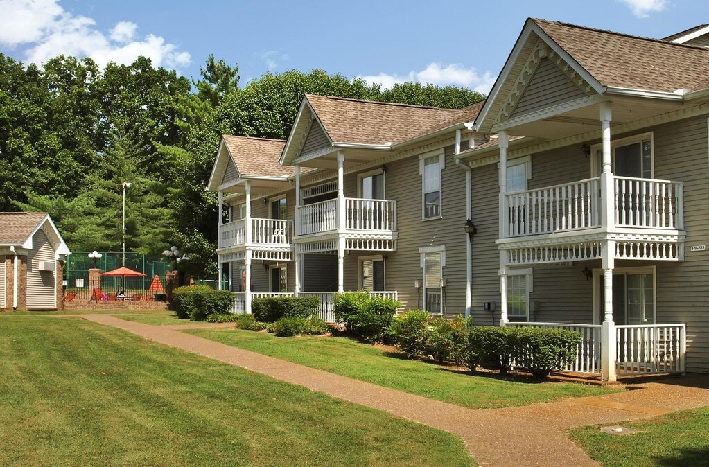 Piccadilly Apartments of Windsor Green in Goodlettsville, TN