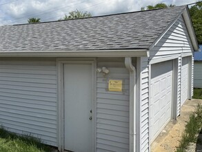 910 N Maple St in Bloomington, IN - Building Photo - Building Photo