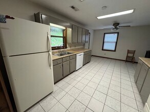 638 Marion Dairy Rd in Lindale, GA - Building Photo - Building Photo