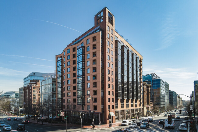 1010 Massachusetts Ave NW in Washington, DC - Building Photo - Building Photo