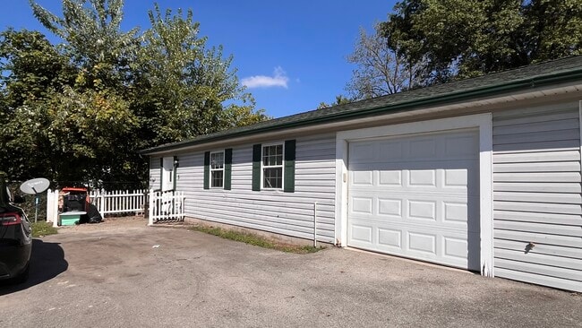 4780 Walnut Rd in Buckeye Lake, OH - Building Photo - Building Photo