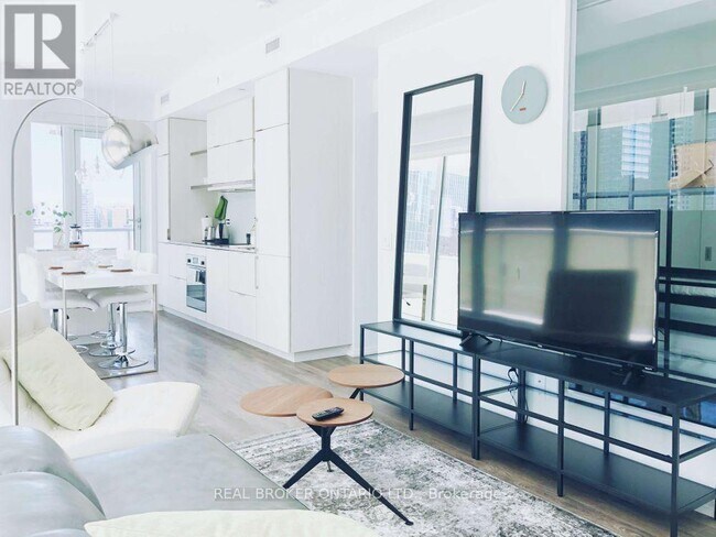 property at 197 Yonge St