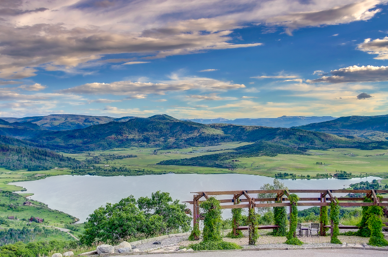 31095 US-40 in Steamboat Springs, CO - Building Photo