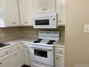 310 A Mildred St in Conway, AR - Foto de edificio - Building Photo