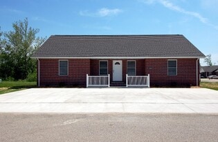 1526 Timber Creek Rd in Rolla, MO - Building Photo