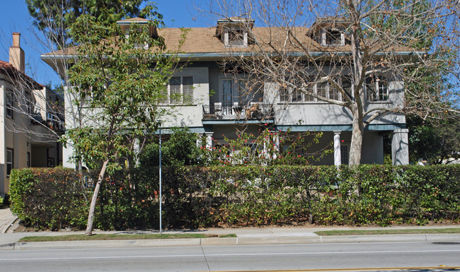 787 California Blvd in Pasadena, CA - Building Photo - Building Photo