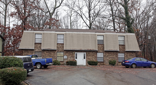 10401-10404 Victoria Dr in Knoxville, TN - Foto de edificio - Building Photo