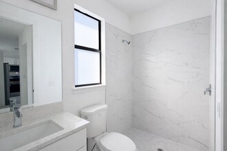 830 Holmes Ave in Lehigh Acres, FL - Building Photo - Building Photo