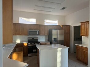36523 Fan Palm Way in Palm Desert, CA - Building Photo - Building Photo