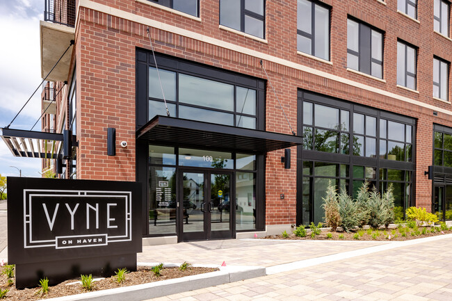 Vyne on Haven in Elmhurst, IL - Foto de edificio - Building Photo