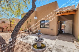 1711 N Baxter Dr in Tucson, AZ - Building Photo - Building Photo