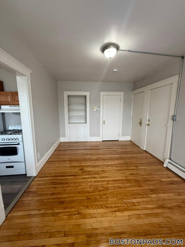 2 Kingsley Terrace in Lynn, MA - Building Photo - Building Photo