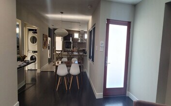 5256 W 123rd Pl in Hawthorne, CA - Foto de edificio - Building Photo