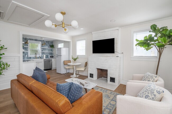 property at 504 Maupas Ave