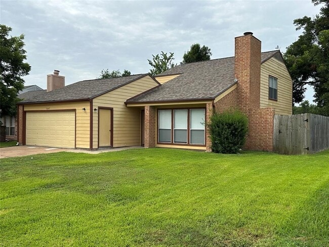property at 3647 Palm Grove Dr