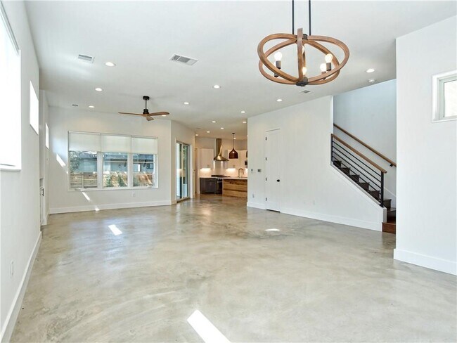 1806 Haskell St in Austin, TX - Building Photo - Building Photo