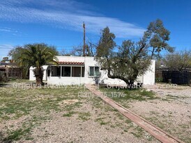 4025 E Montecito St in Tucson, AZ - Building Photo