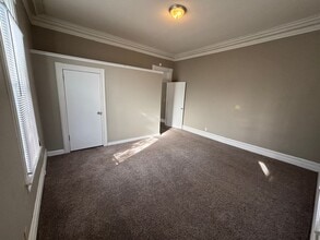 1023-1025 N Campbell Ave in Springfield, MO - Building Photo - Building Photo