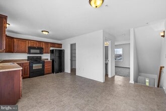 53 Nittany Ct in Hanover, PA - Foto de edificio - Building Photo