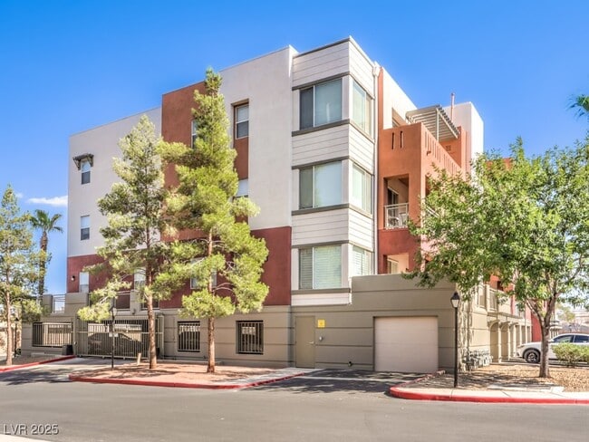 property at 67 E Agate Ave
