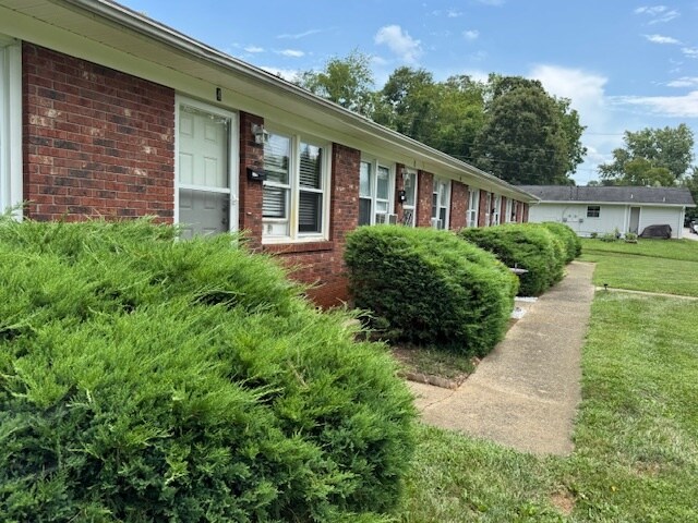 55 Dunwell Ave, Unit #1