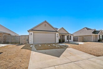 4467 W Havana Ave in Fayetteville, AR - Building Photo - Building Photo