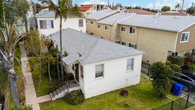 4337 Winona Ave in San Diego, CA - Building Photo - Building Photo
