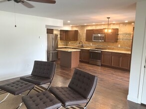 5428 Swift Rd, Unit Imperial Place in Sarasota, FL - Foto de edificio - Building Photo