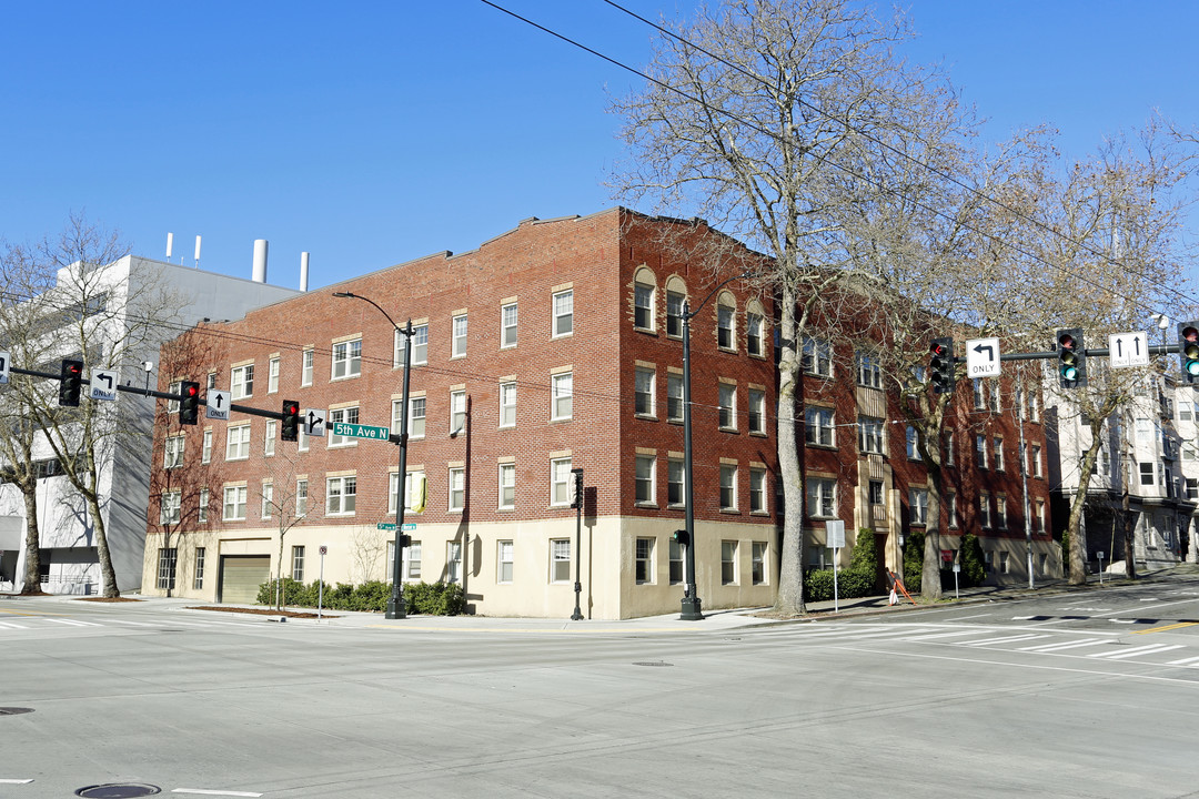 Auditorium Apartments in Seattle, WA - Foto de edificio