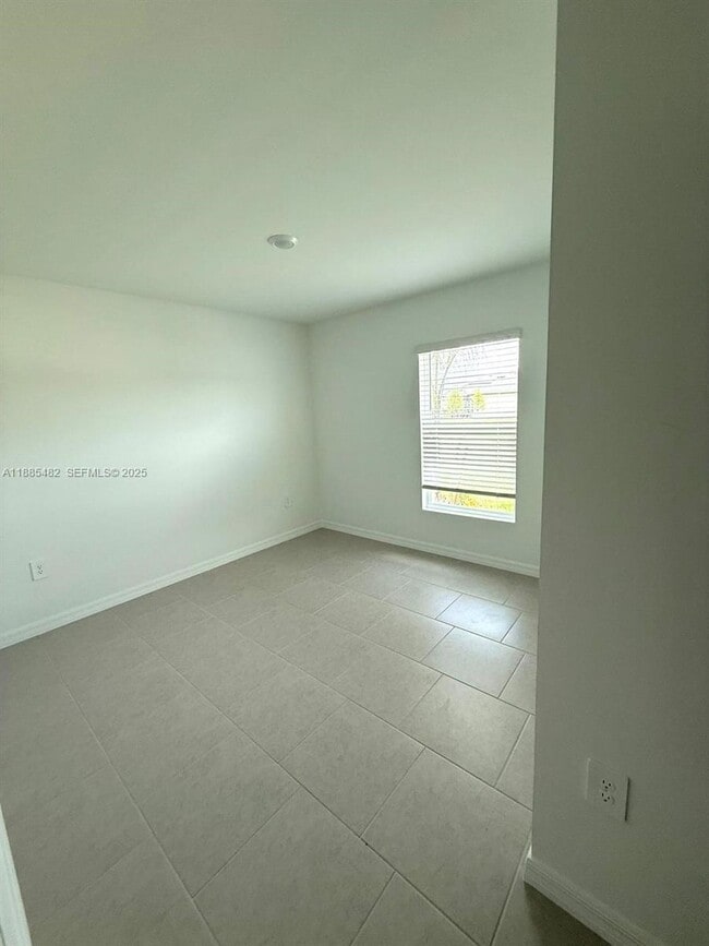 property at 17561 Paradiso Wy