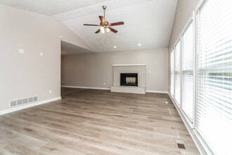 700 Gregory Manor Dr SW in Smyrna, GA - Building Photo - Building Photo