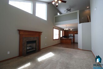 5400 Folkways Pl in Lincoln, NE - Building Photo - Building Photo