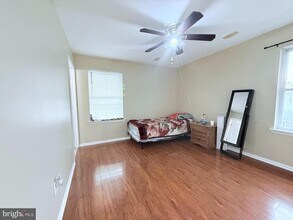 697 Johnstone St in Perth Amboy, NJ - Building Photo - Building Photo