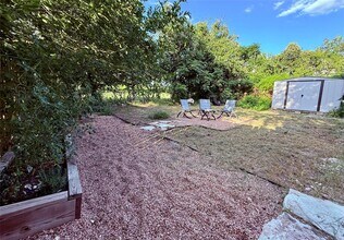 6100 Atwood St in Austin, TX - Building Photo - Building Photo