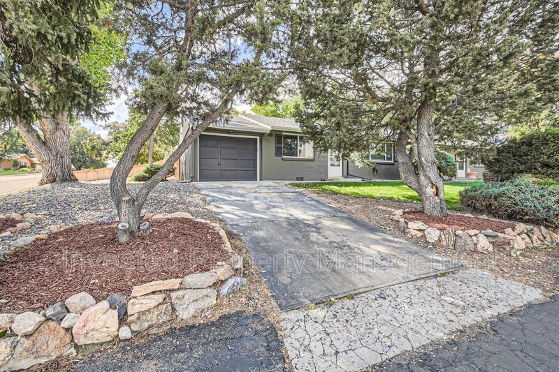 7900 W 42nd Ave in Wheat Ridge, CO - Building Photo