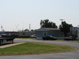 Falcon Crest Mobile Home Community Apartments