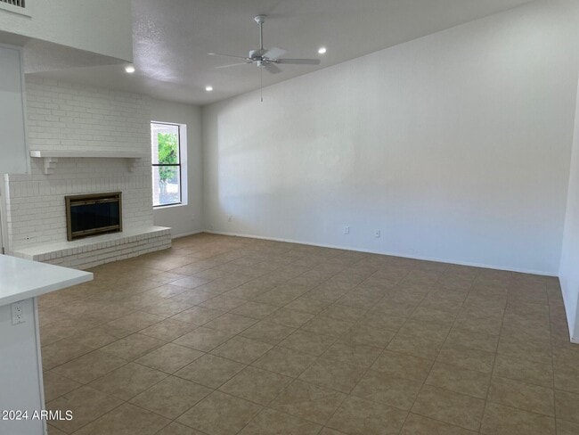 property at 839 E Meadow Ln