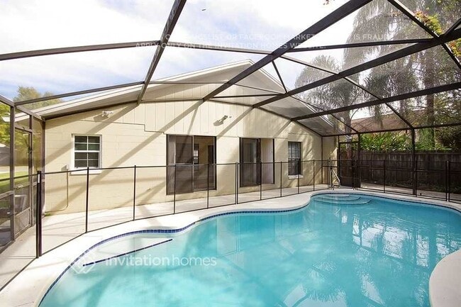 1640 Sunburst Way in Kissimmee, FL - Building Photo - Building Photo