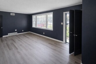 1205 Bradbury Cove in Memphis, TN - Building Photo - Building Photo