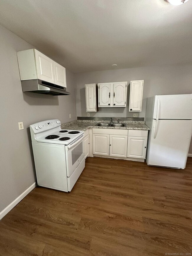property at 50 Hunters Ave