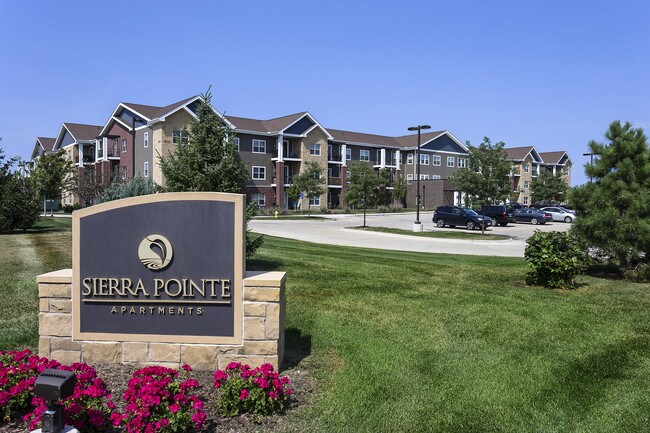 Sierra Pointe Apartments