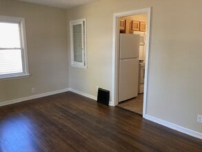 115 W 13th St in Grand Island, NE - Building Photo - Building Photo